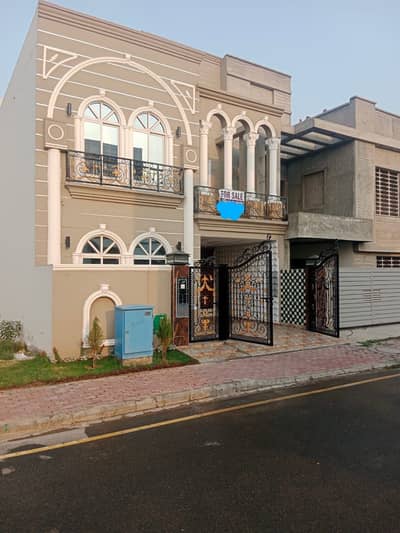 5 Marla Brand New House For Sale In Bahria Town Lahore