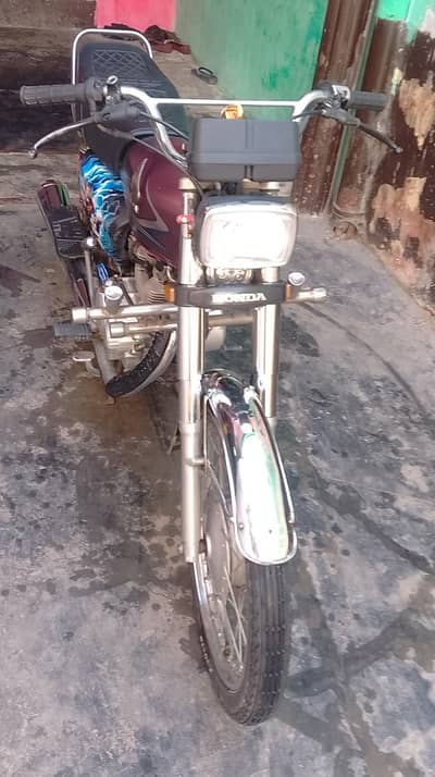 Honda cg125 |2014| urgent sale condition 10/10