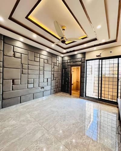 10 Marla Lower Portion For Rent In Bahria Town Lahore