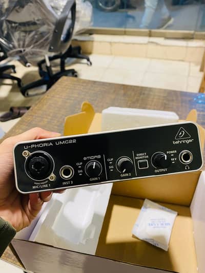 U-Phoria UMC22//Pop Filters//Audio Technica AT2040//Podcast Microphone