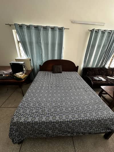 Double bed with mattress