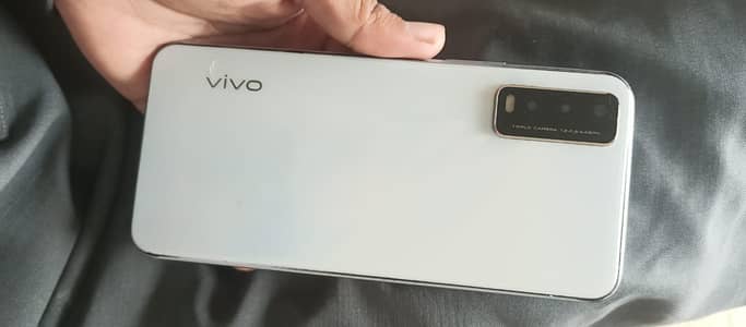 vivo v20 4/64
