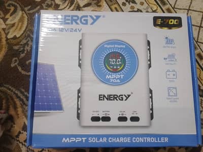 Battry soler controler