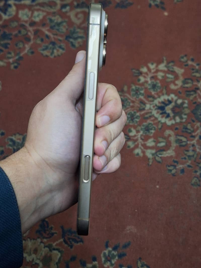 Iphone 16 Pro Max 256GB | 100% Battery Health |Like New|Box available 3