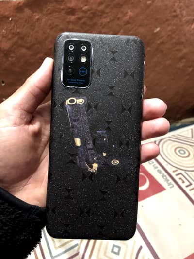 infinex note 8.6GB 128GB all ok