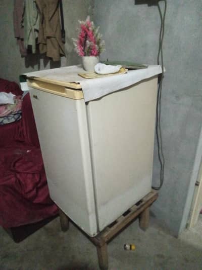 one door fridge sell 03231687042