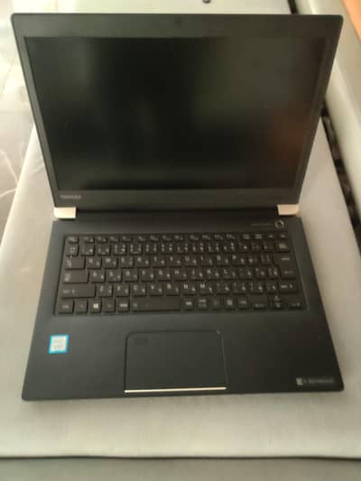Toshiba laptop (dyna book) i5 8th gen  (9.5/10)