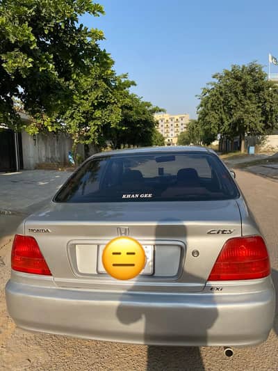 honda city . new tyer. mechanical ok. no excidental everythink ok fullsh