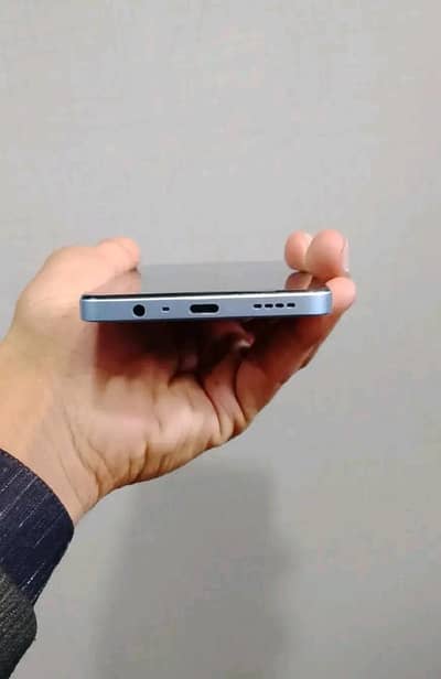 Realme note 60 sky blue colour