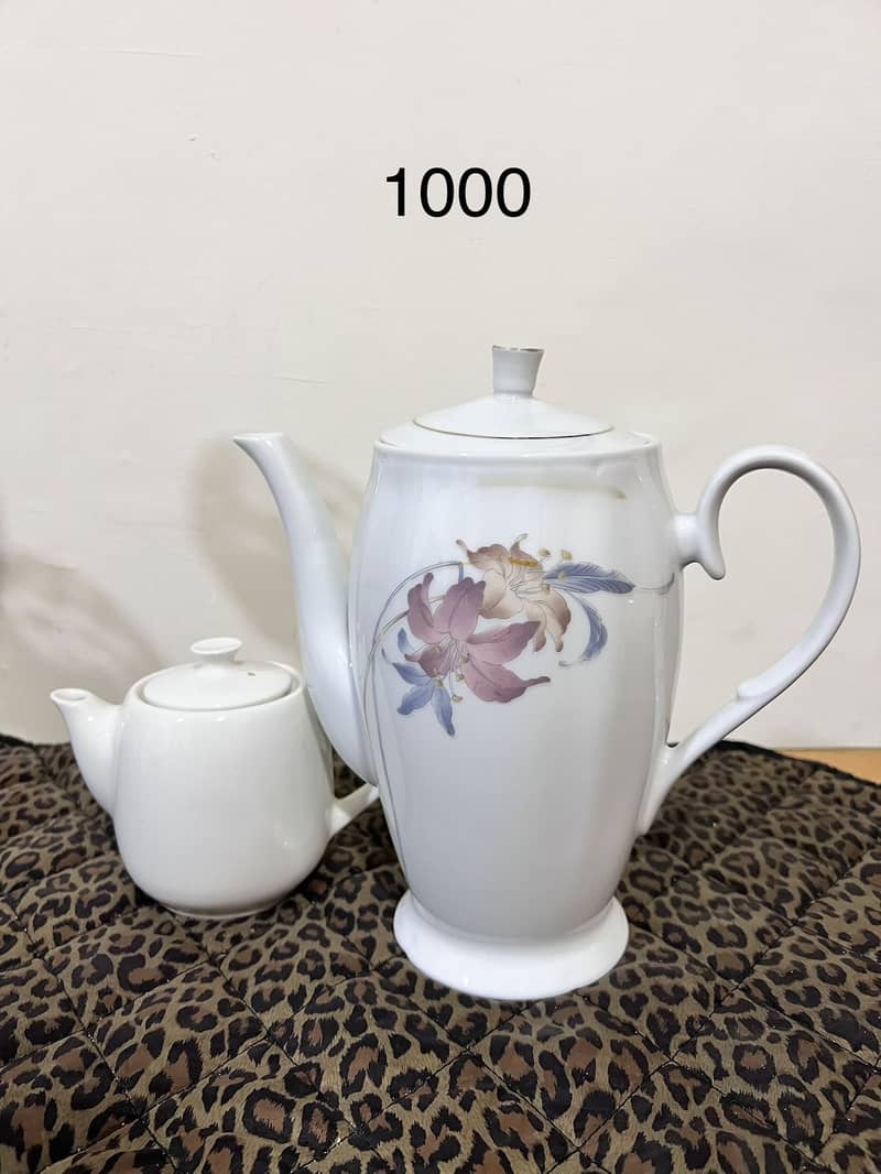 Crockery items 1