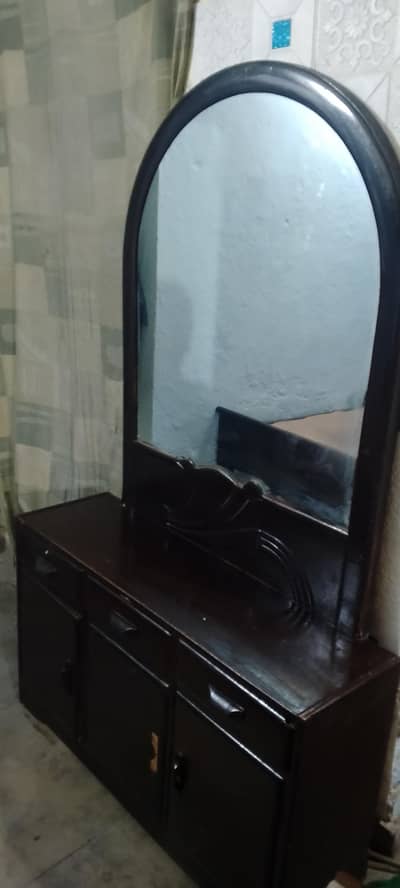 dressing Table for sale