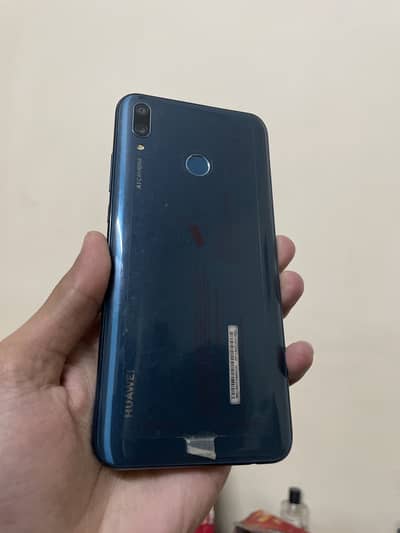 Huawei Y9