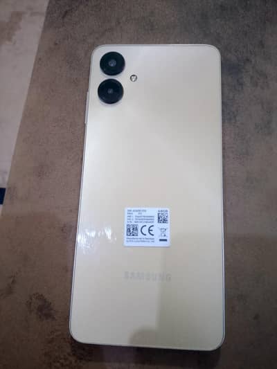 Samsung Galaxy A06  4+4/64 GB