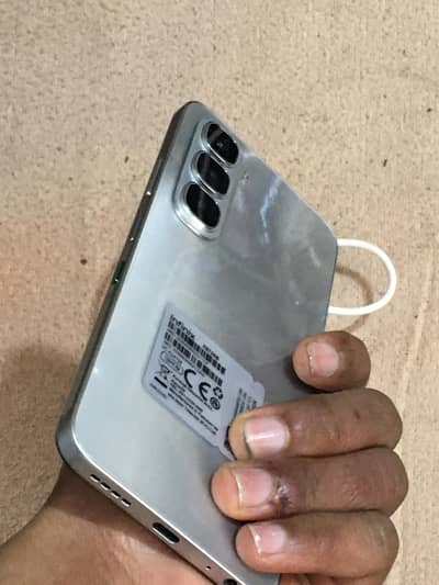 Infinix hot 60i 6+6gb ram 128gb memory 10/10 with charger original