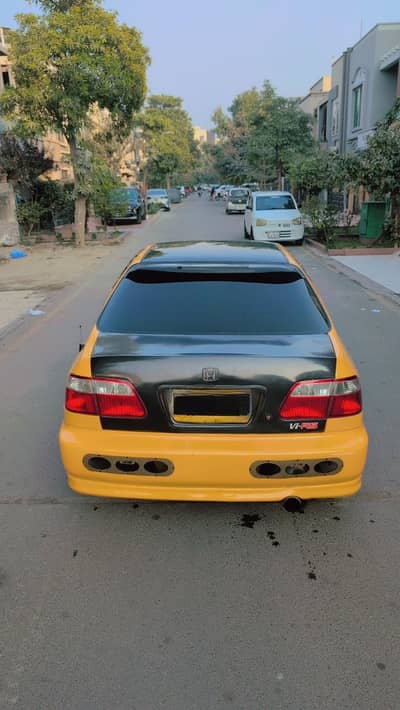 Honda Civic 2000 D17A