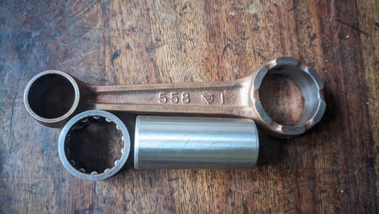 yammaha 2 Stock Janiyon Kon Rade Or Pin Avillabe