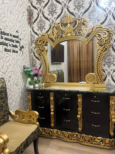 1 bed 2 side table 1 dressingtable 2 chair  1 coffee table