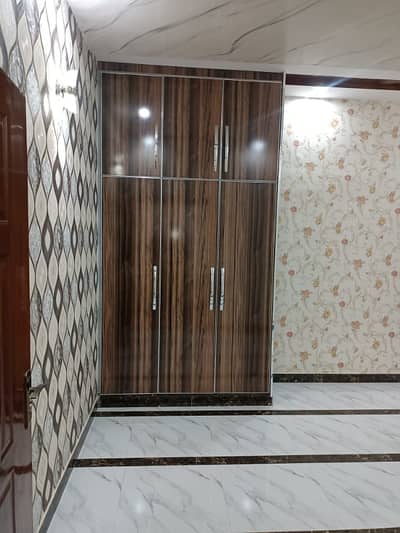 Beautiful House's Portion Pak Arab Society B Block