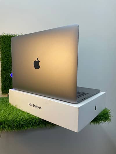 Apple MacBook pro m1 2020 touch bar