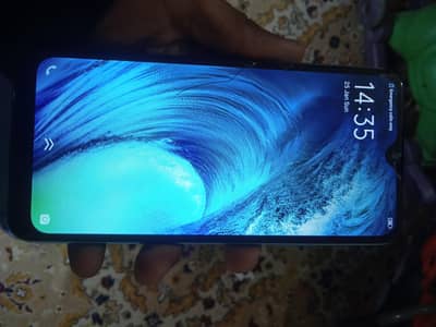 condition raff hai chalnay main bilkul ok hai 8 256 GB hai