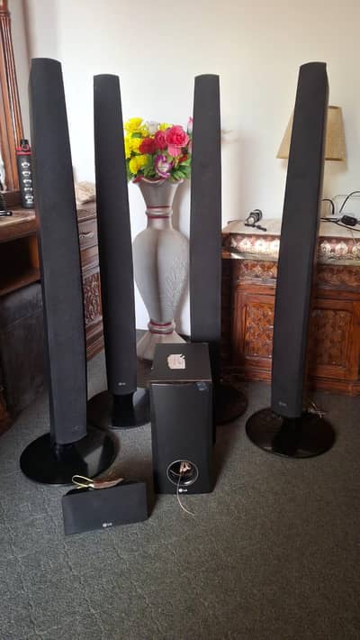 LG home theater