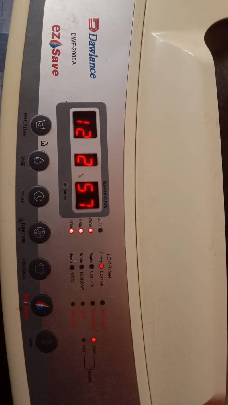 Dawlance Wasing Machine 0