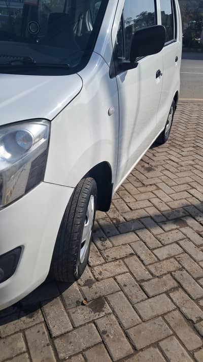 Suzuki Wagnor first owner tortal Genuin