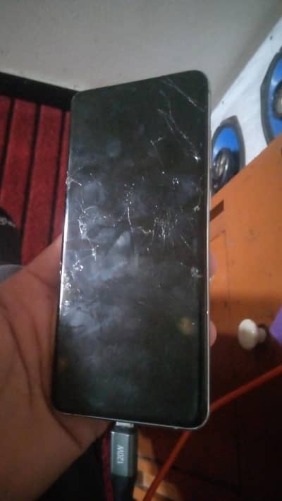 Samsung s20 ultra tecno spark 4