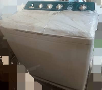 “EFFORTLESS LAUNDRY WITH HAIER WASHER AND DRYER