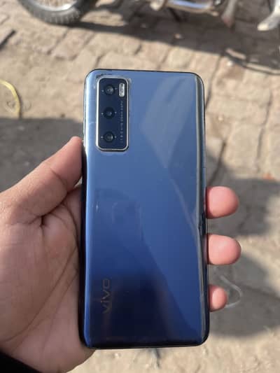 Vivo v 20 se urgent sale