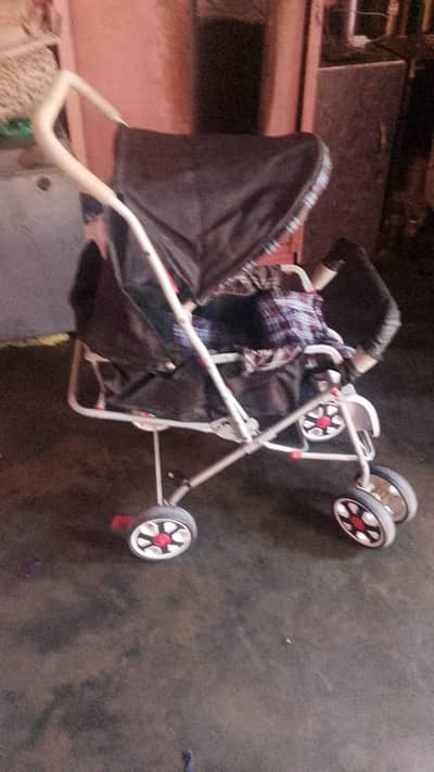 Baby Stroller / Baby Pram – Used, New Condition