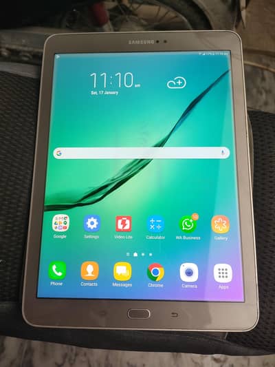 Samsung Galaxy Tab S2 with Box