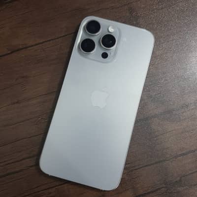 Apple iPhone 15 Pro Max | 90% battery health | 10/10 | Dual physical