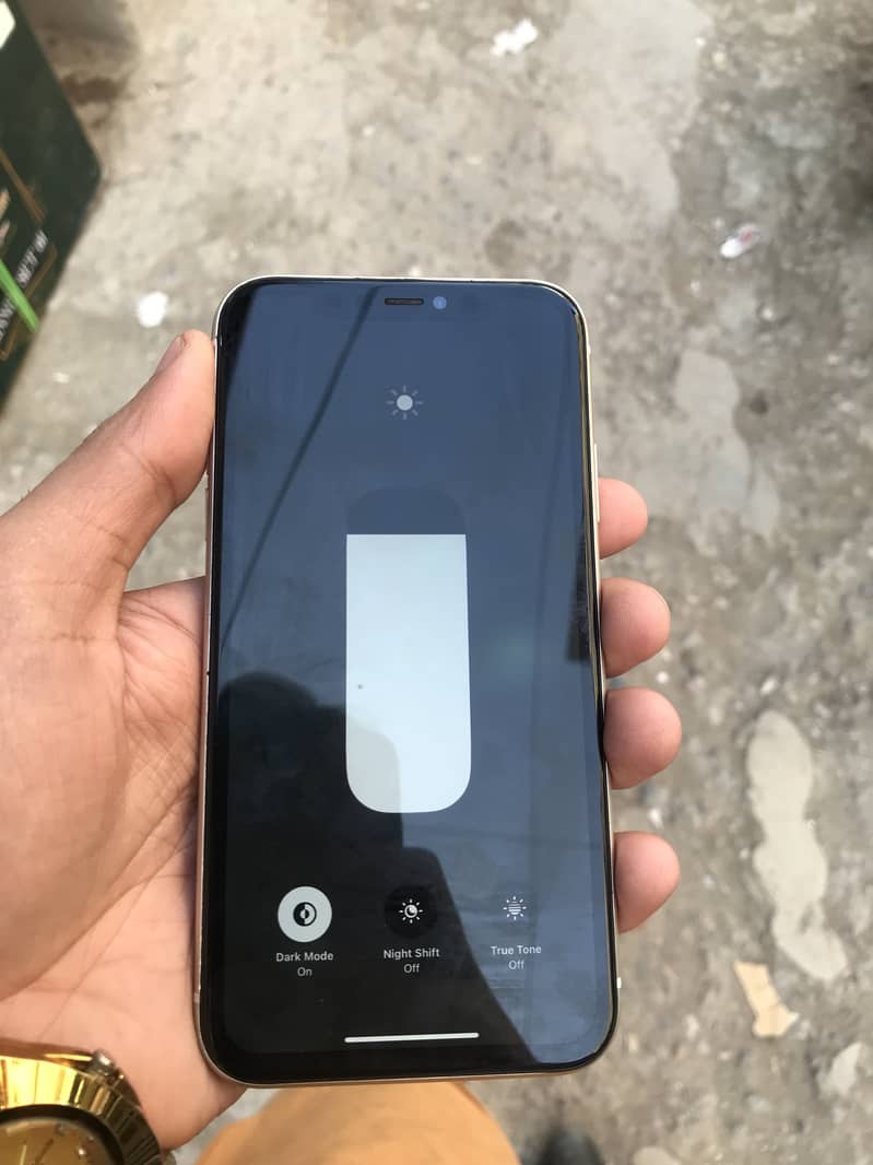 Iphone 11 sim working 6