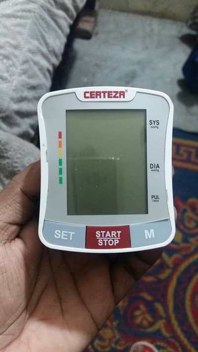 Blood pressure Meshine B. P Checker