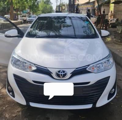 toyota yaris ativ cvt 1.3 2020