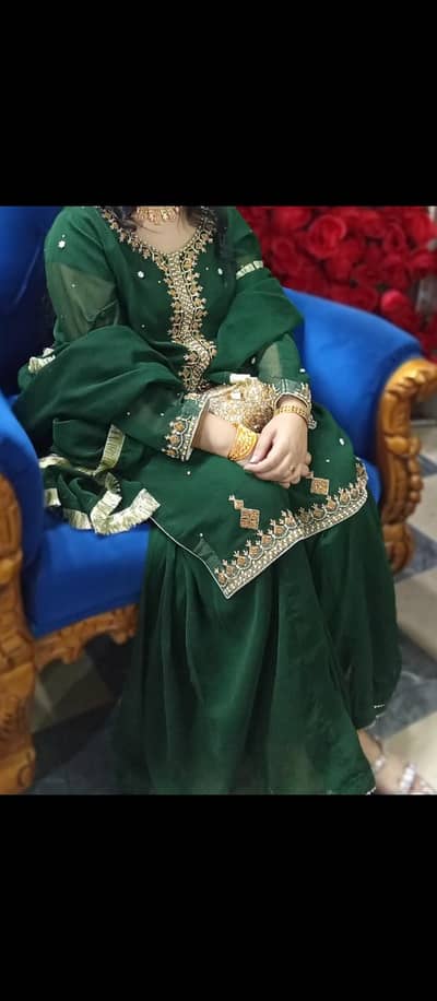 green colour. 1 hour used