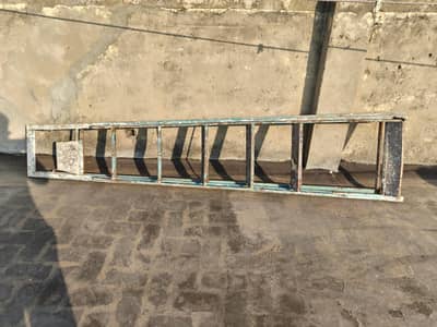 long 8ft - 9ft Ladder Iron for Sale Needs Repairing