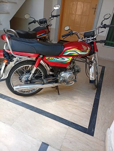 Honda CD 70 - MODEL 2017