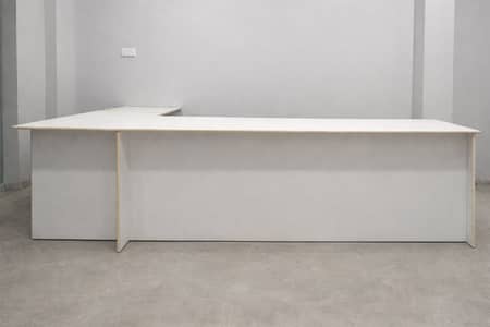 new counter for sale L shape bh bn sakta straight bh 2pc hai