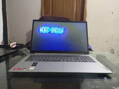 Lenovo Ideapad 1 15AMN7 Ryzen 5 7520U 8gb DDR5/512GB, 4 Cores, 8 CPUs