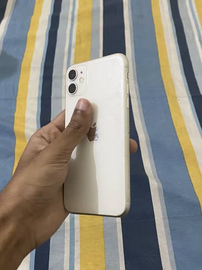 iPhone 11  factory unlock 128 GB