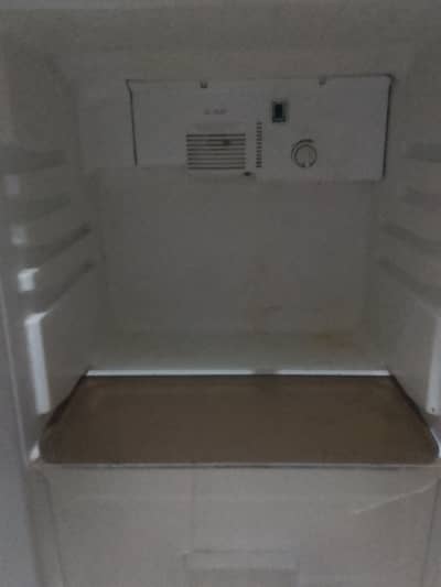 2 door medium size fridge LG company