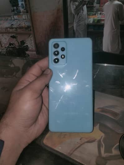 Samsung A72