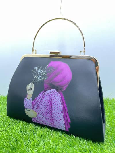 Hand Bag with cross chain Ladies Bag