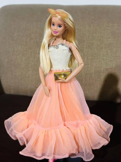 Made to Move  Dolls and Dress and Accessories