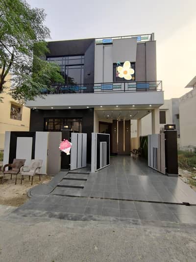 5 Marla Modern House For Sale in F block