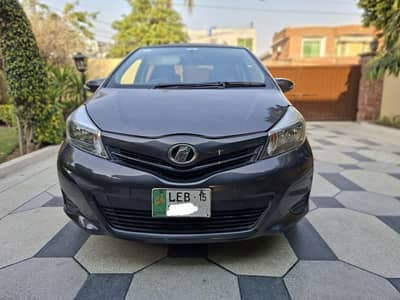 Toyota Vitz 2011 2015 excellent Minor touching 3 pieces side