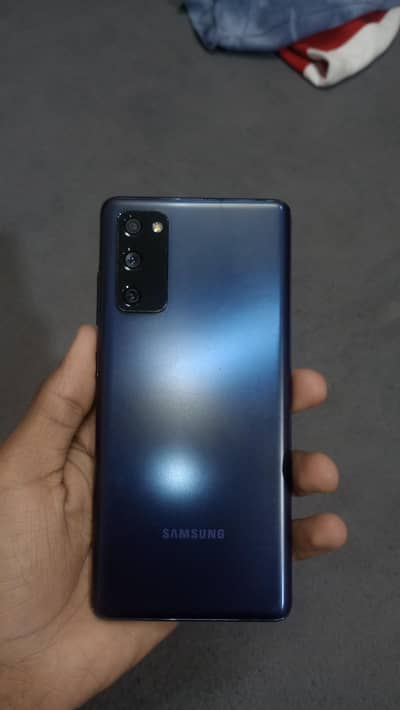 samsung s20 fe 10/10 condition