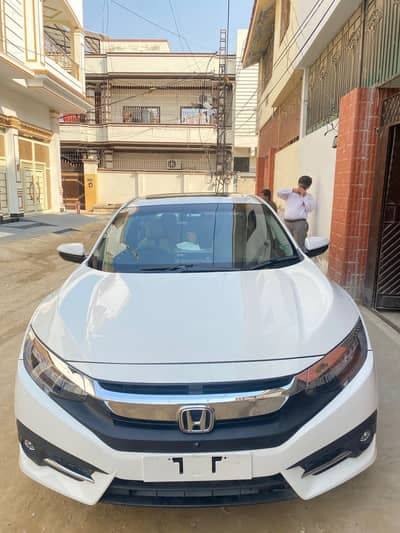 Honda Civic oriel UG 2021 antique mileage 6k only